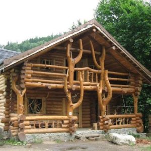 Log Cabins Courtesy of Good Home Designs. 